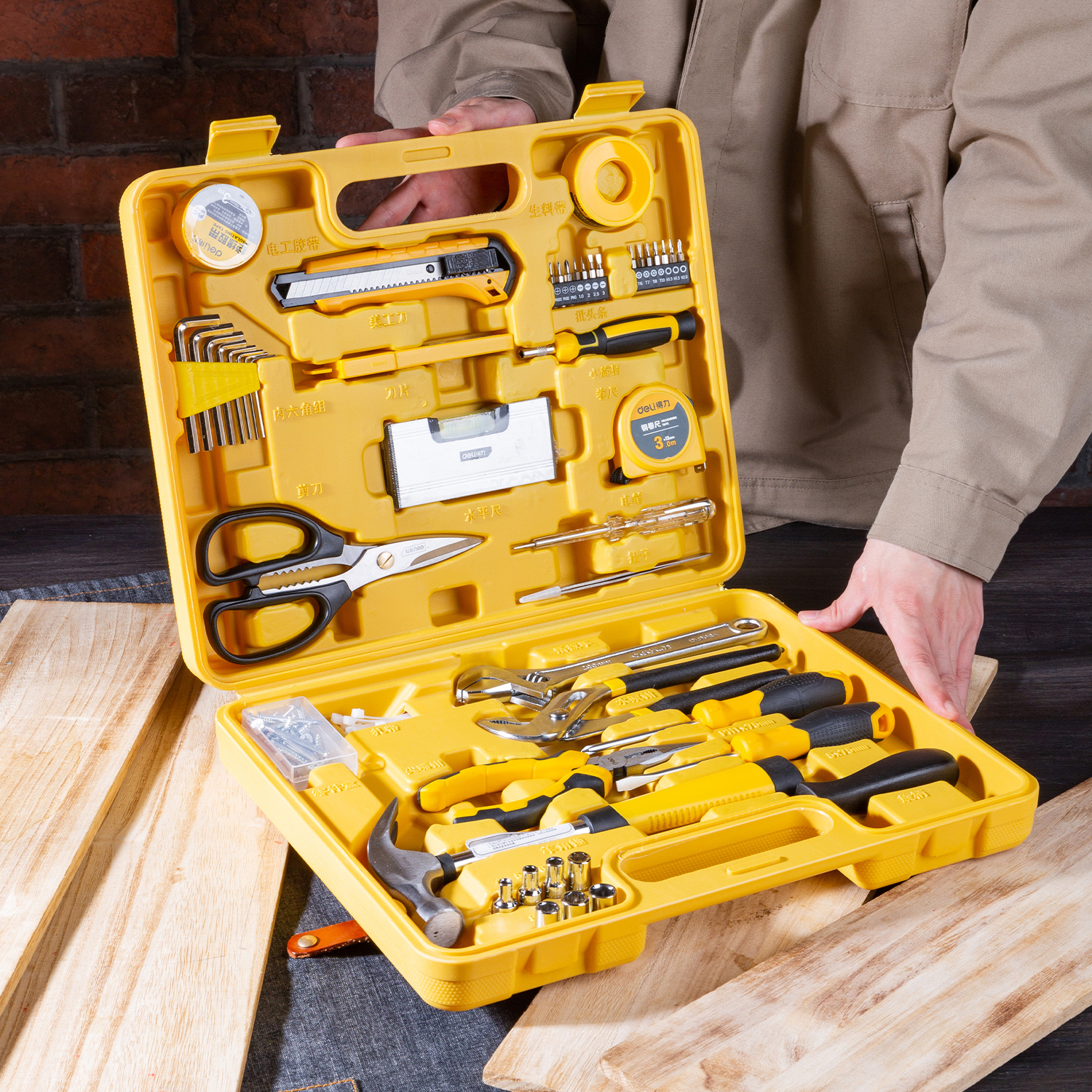 Kits d'outils ménagers